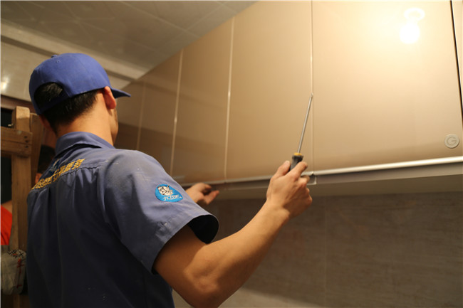 家具保養(yǎng)方法大揭秘，讓家具重現(xiàn)光澤與生機(jī)