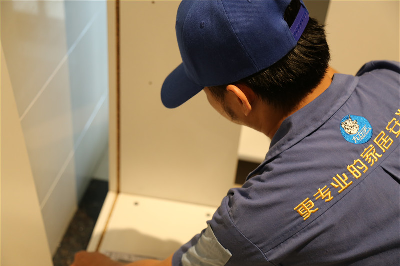 定制衣柜安裝最全攻略，趕快學起來