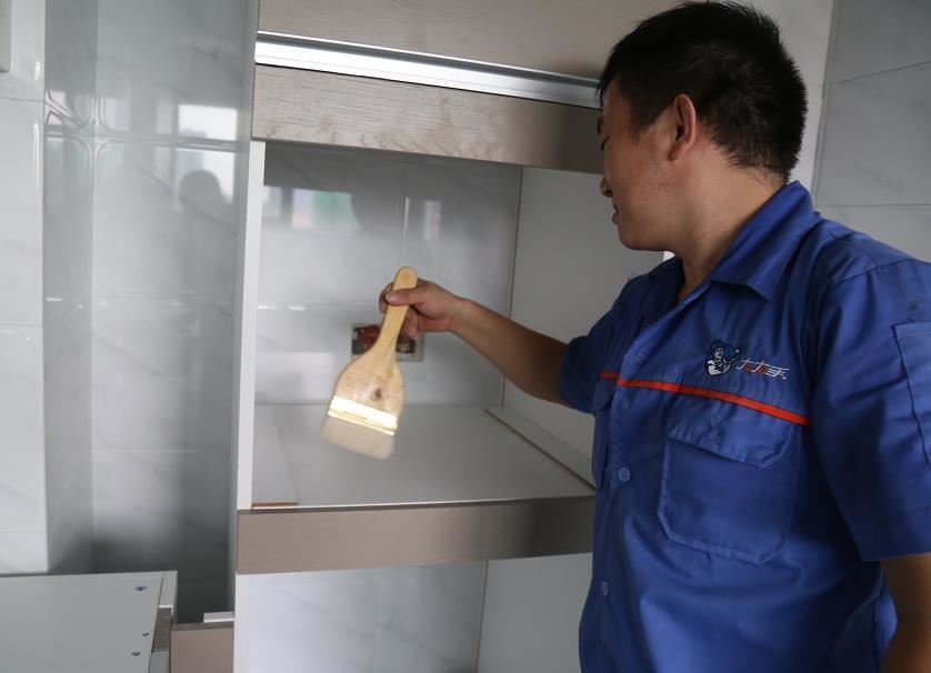 老鐵，這些定制家具的問題扎心了嗎？