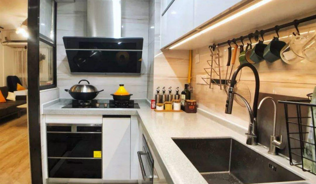 廚房櫥柜臺(tái)下盆的安裝分哪幾個(gè)步驟進(jìn)行？安裝經(jīng)驗(yàn)攻略總結(jié)有哪些