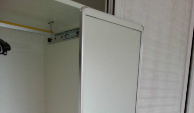 191衣柜旋轉(zhuǎn)鏡子安裝方法有哪些步驟，需要做什么流程