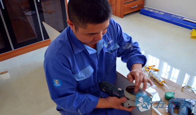 家具安裝收費報價表是多少，家具安裝價格是多少錢