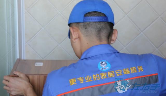 定制衣柜安裝公司哪個好，定制衣柜安裝公司推薦