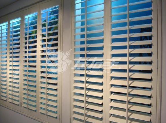 百葉窗怎么安裝？