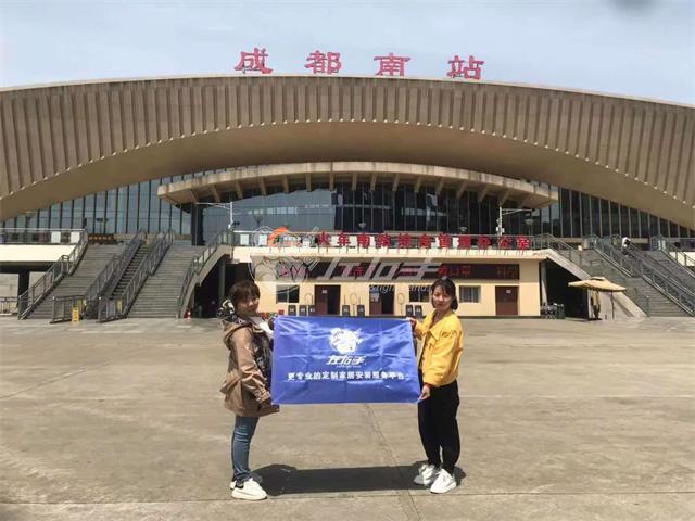 馬不停蹄，成都之行左右手總部拜訪商家進行中