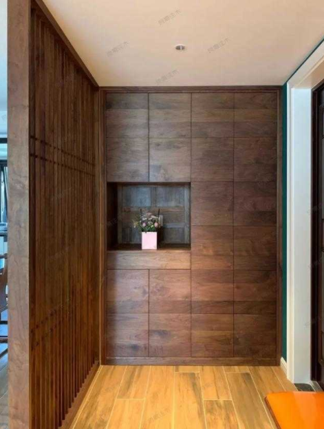 鄭州小戶型中式裝修，直入式戶型如何設(shè)計(jì)玄關(guān)？