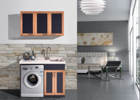 陽臺(tái)儲(chǔ)物柜定做：定制陽臺(tái)柜需要注意什么，陽臺(tái)柜怎么定制好看？