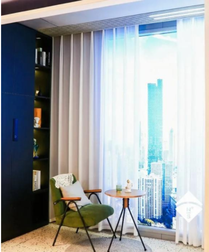 蘭州全鋁家居加盟：全鋁家居為何今年大力開發(fā)陽臺(tái)柜？