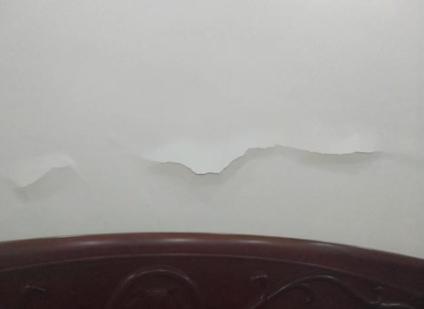 墻皮墻面開裂如何修補(bǔ)，墻面開裂鼓包怎么辦？