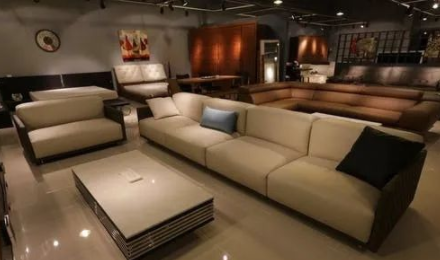 銀行金庫門價格：金庫門和防盜門有什么區(qū)別？