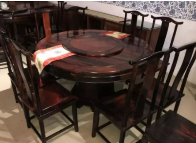 新中式風(fēng)格家具：新中式的優(yōu)點(diǎn)是什么？新中式風(fēng)格該怎么搭配家具？