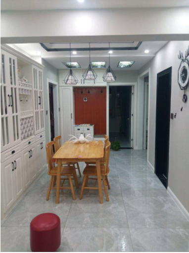 木制家具設計圖：新房硬裝完工，就差電器了，風格和家具不搭配嗎？