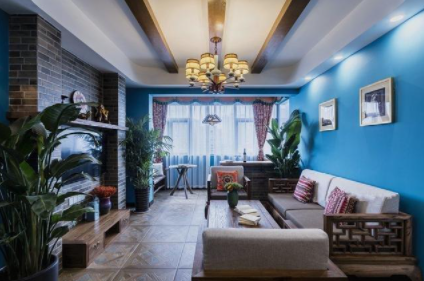 新中式風格家具：剛剛裝好的新中式新房，全屋采用原木家具，相當養(yǎng)眼