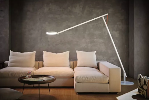 中式落地?zé)舫叽?，局部照明與氛圍營造的利器