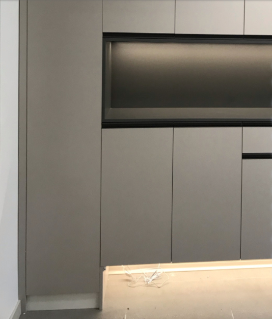 上海定制家具衣柜：定制衣柜需什么五金件 挑選五金的注意事項(xiàng)有哪些？