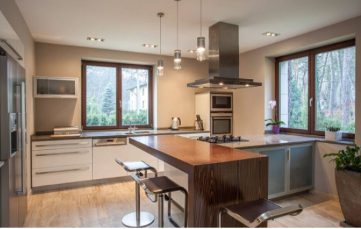 【商業(yè)廚房隔斷設(shè)計(jì)】廚房裝修設(shè)計(jì)要點(diǎn)，打造溫馨實(shí)用的小廚房