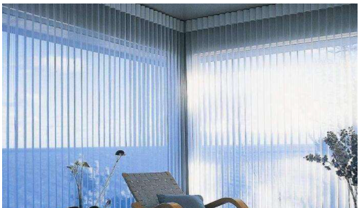 【深圳電動(dòng)窗簾配件】家用電動(dòng)窗簾介紹，電動(dòng)遙控窗簾分類