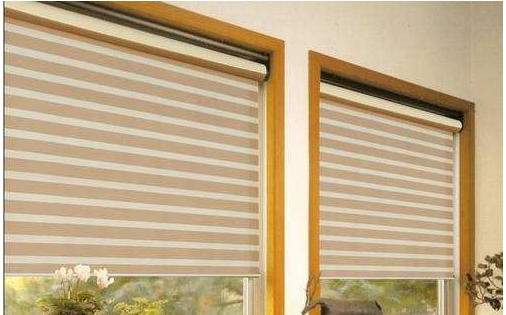 【客廳窗簾顏色效果圖】客廳窗簾用什么顏色好，客廳窗簾裝飾風(fēng)水禁忌