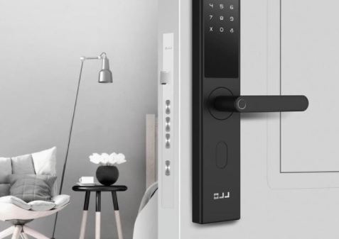 【杭州米家智能門鎖】安裝智能門鎖的人越來越多，選購時該注意什么呢？