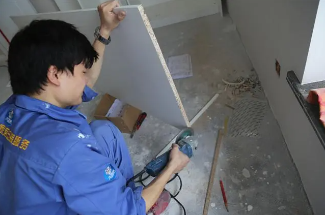 聲明：在左右手平臺(tái)下單，不會(huì)額外收取商家（用戶）任何費(fèi)用！