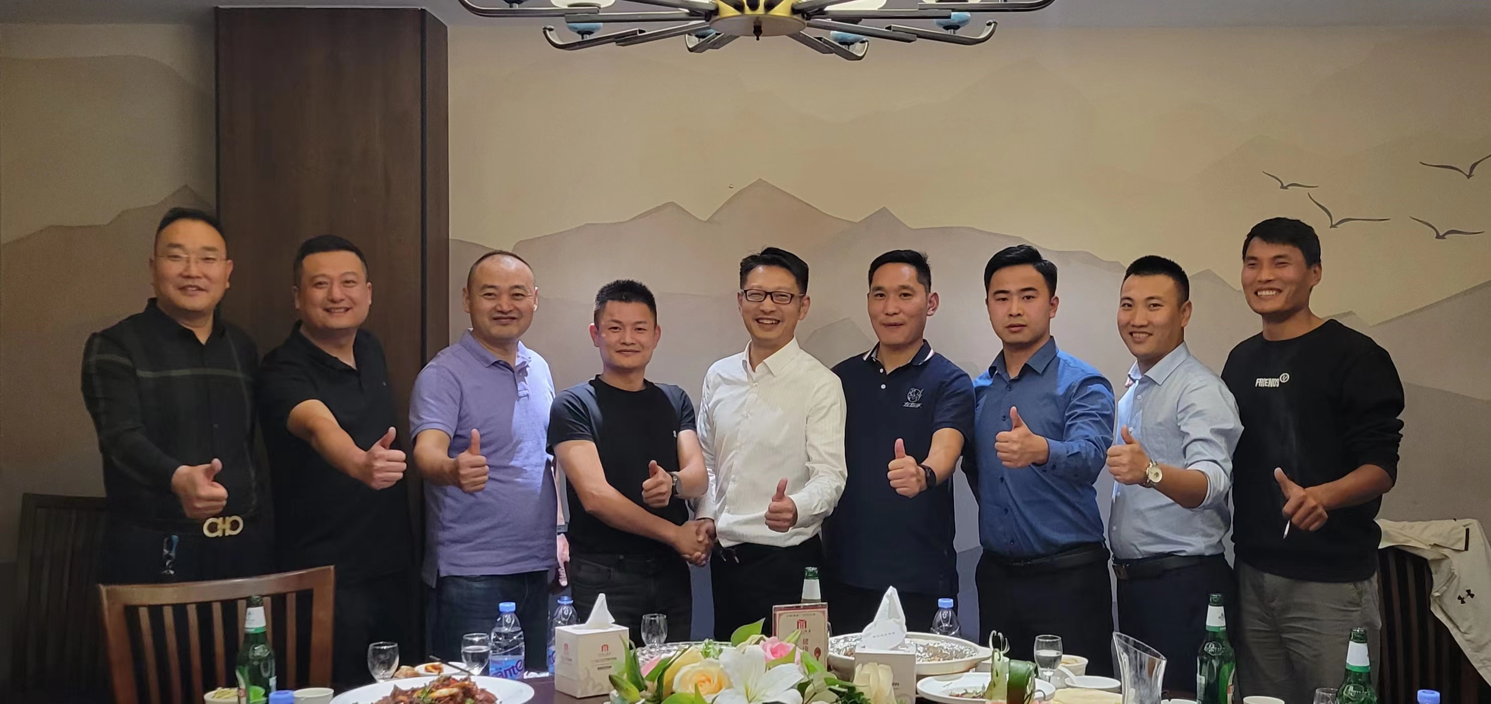 左右手的又一步奮進(jìn)，沖擊山東市場(chǎng)！