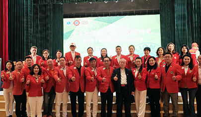 幫助的是別人，救贖的是自己——左右手創(chuàng)始人關(guān)愛(ài)老兵公益之旅